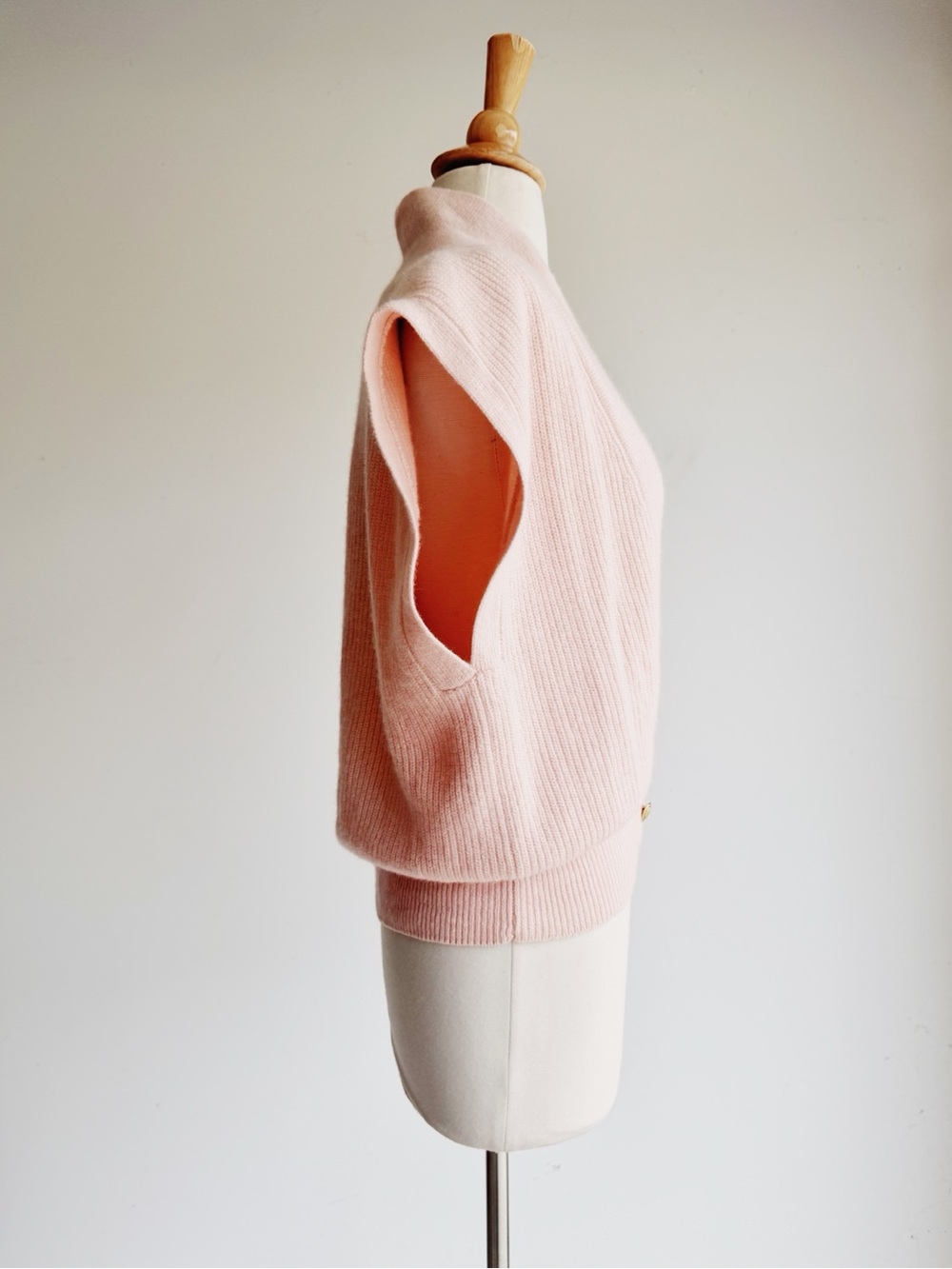 Vintage Lauren Cole Lambswool Angora Sweater Vest Pink Gold Button Petite M - Picture 6 of 9